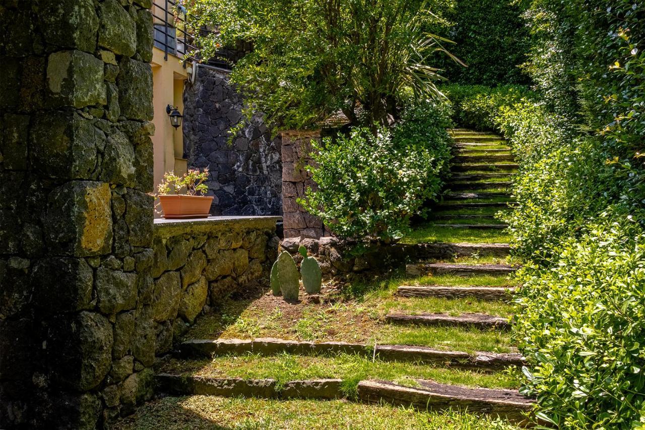 Villa Magdalena Ачи-Сант'Антонио Экстерьер фото